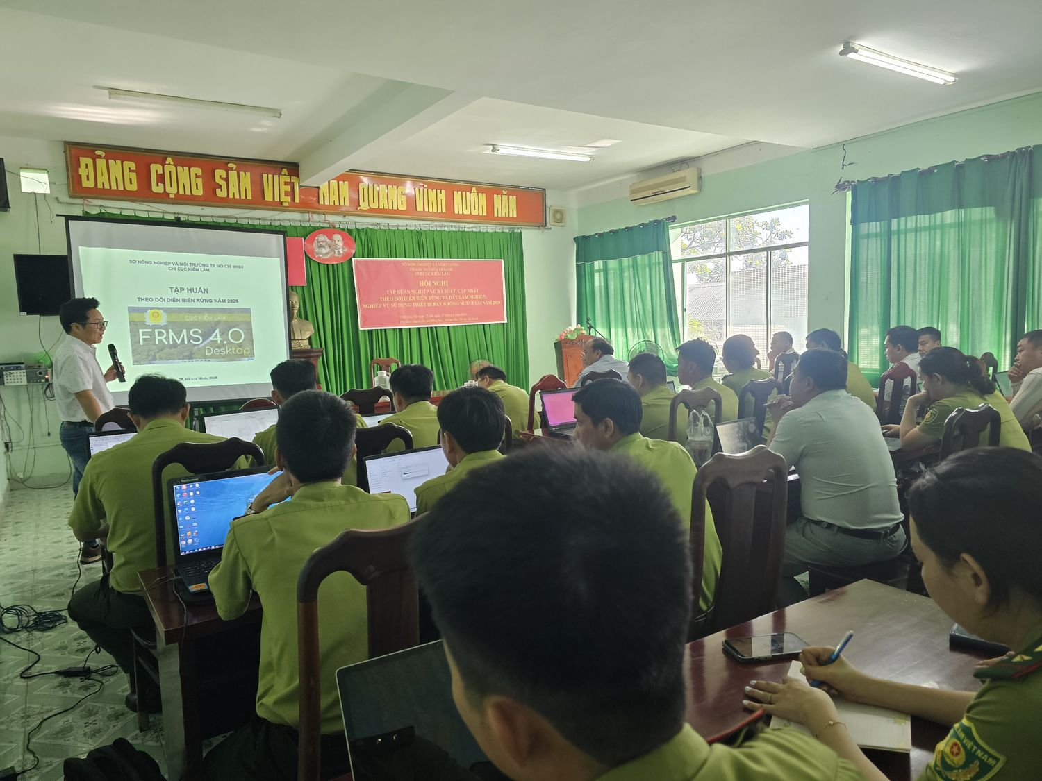 Tập huấn phần mềm FRMS cho Chi cục Kiểm lâm TP HCM